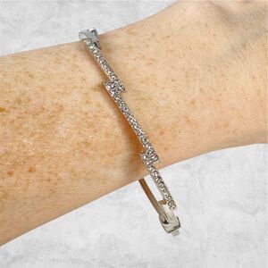 Silver Tone Clear Rhinestone Bracelet Lightening Bolt Hingled Bangle Zig Zag